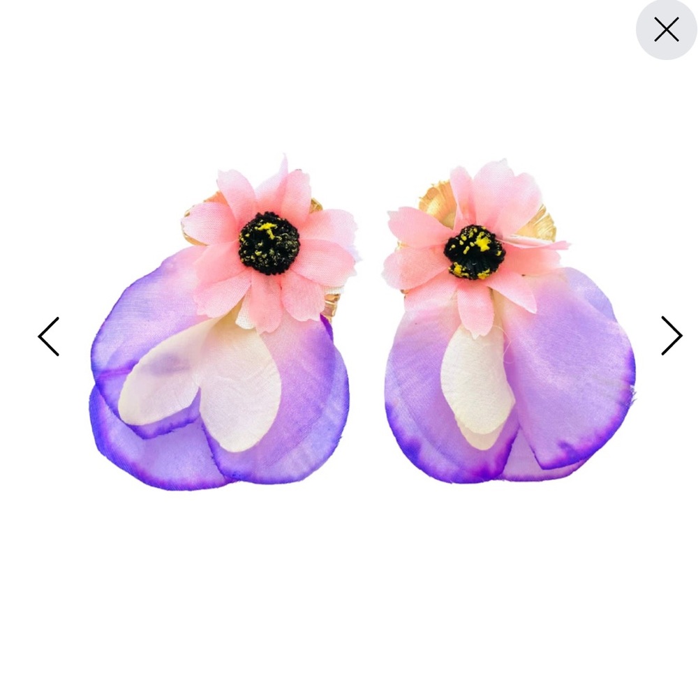 The Pink Reef Pink and Purple Heart Sweet Pea Earrings